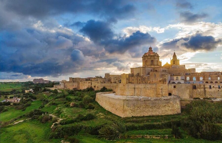 Malta: Mdina, Dingli Cliffs and San Anton Botanical Gardens - Looking west from Dingli Cliffs