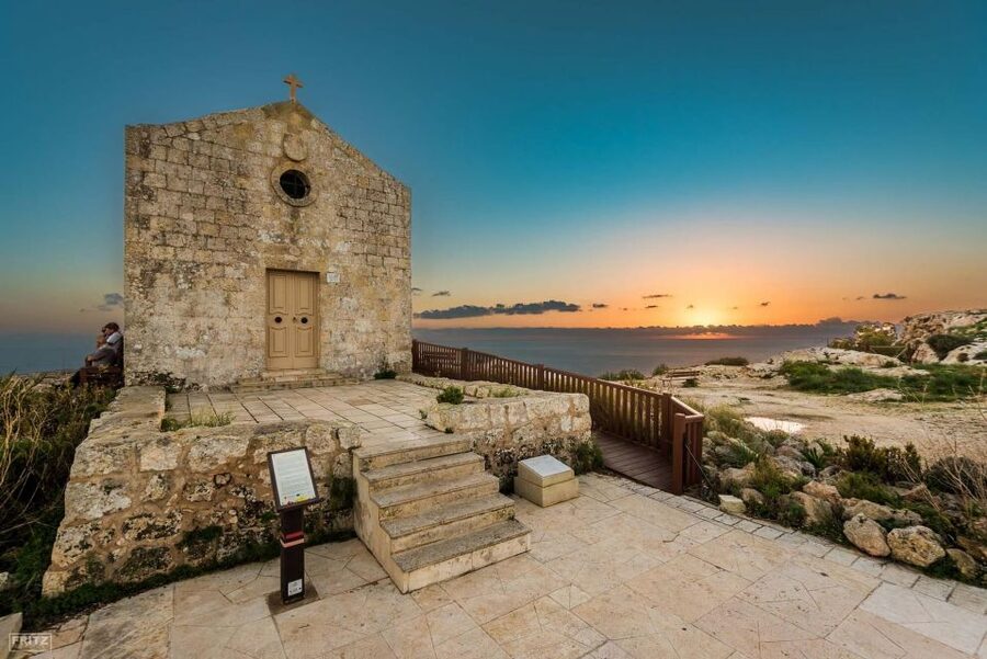 Malta: Mdina, Dingli Cliffs and San Anton Botanical Gardens - Pickup and the morning ride