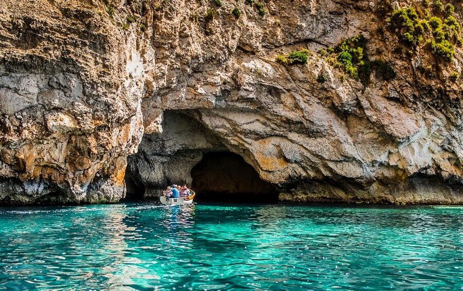 Malta: Prehistoric Temples, Limestone Heritage & Blue Grotto - Transport, pickup, and the four-hour pace