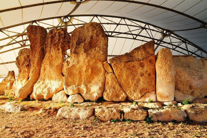 Malta Prehistoric Temples Tour - Ghar Dalam Cave: Malta’s earliest chapter