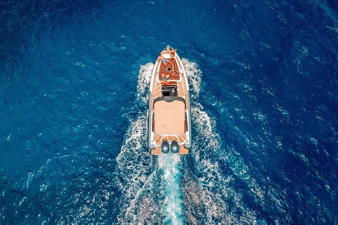 Malta: Private Boat Charter around Comino - What the three-hour schedule really means