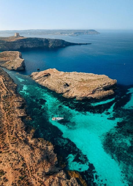 Malta: Private Boat Trip to Comino, Blue Lagoon & Gozo - The skipper’s role and the feel onboard