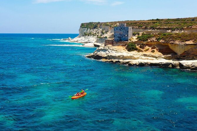 Malta: Ultimate Kayak Adventure - Starting beneath Sensi Lido Beach