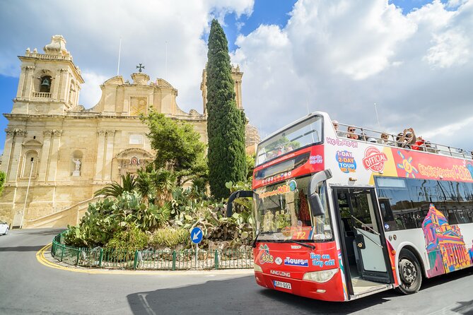 Malta: Walking Tour + Hop-on Hop-off Bus Tour + Boat Tour - Starting in Valletta beside the Old Opera House