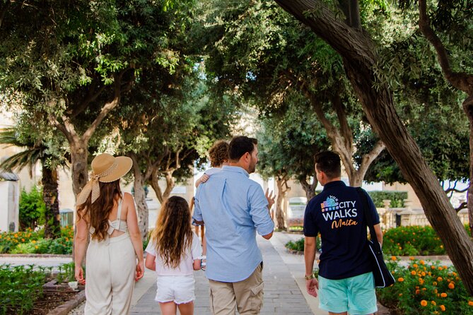 Malta: Walking Tour + Hop-on Hop-off Bus Tour + Boat Tour - Fort St. Elmo and Malta’s military story