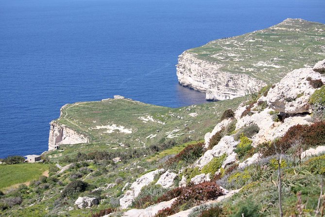 Mdina, Rabat, Dingli cliffs, San Anton gardens, Ta' Qali & Mosta guided tour - Mdina’s Silent City in 45 minutes