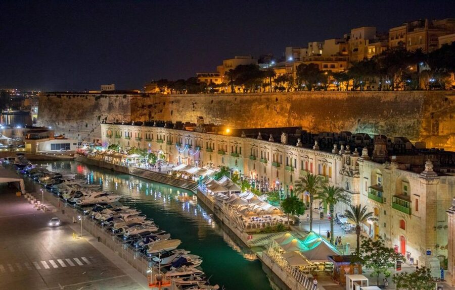 Mdina: Valletta Waterfront Area, Mdina, and Rabat Night Tour - Should you book the Mdina, Rabat, and Valletta night tour?
