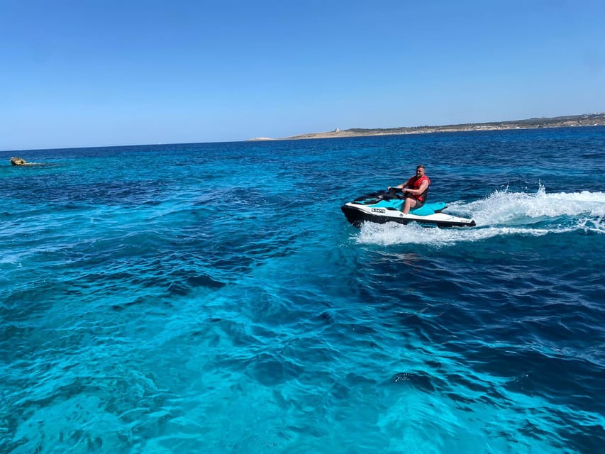 Mellieha: Jet Ski Rental with Safety Boat - Riding the Sea-Doo GTX models