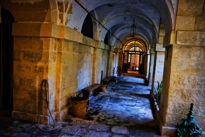 Mysteries in a Valletta Monastery - Guided Tour - Why these three Valletta niches matter