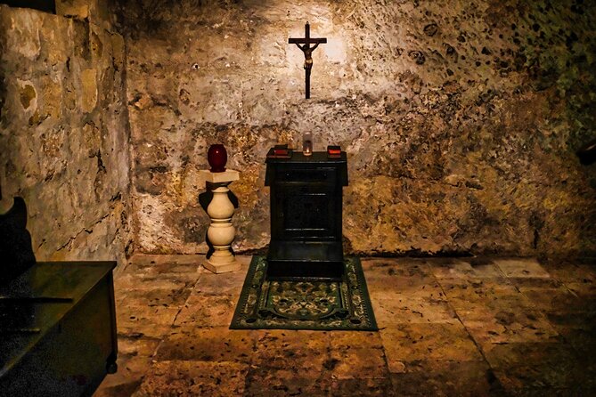 Mysteries in a Valletta Monastery - Guided Tour - Mario’s storytelling gives the visit its shape