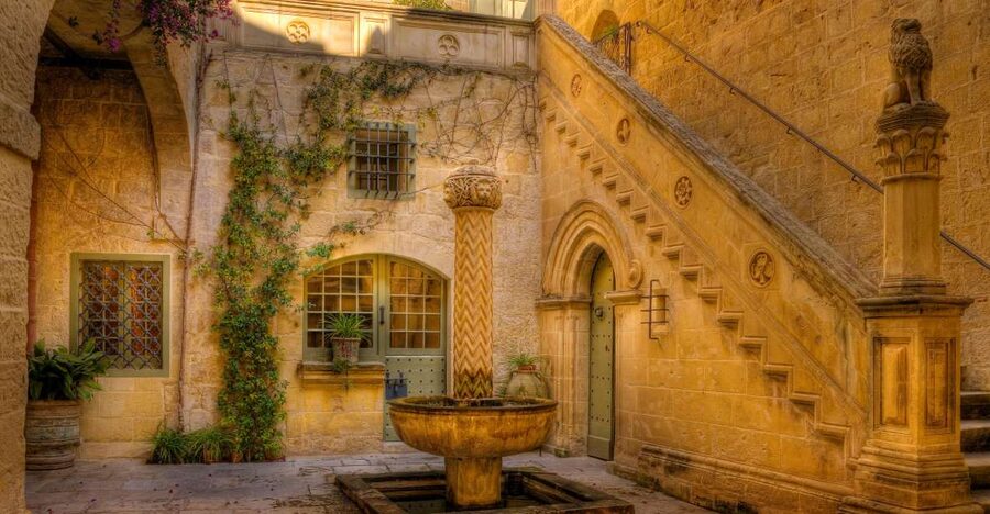 Palazzo Falson Historic House Museum entrance ticket - Who will enjoy Palazzo Falson most?