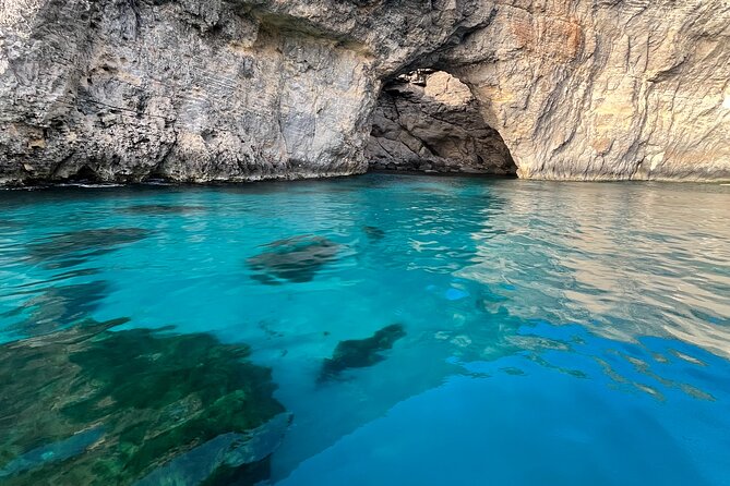 Private Boat Charter Blue Lagoon Crystal Lagoon and Comino - Captain Ammie and the value of a relaxed pace