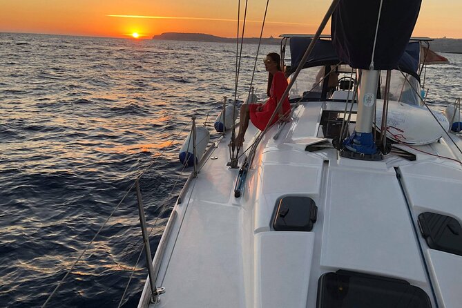 Private Boat Charter to Comino Blue Lagoon - What the $826.61 group price really means