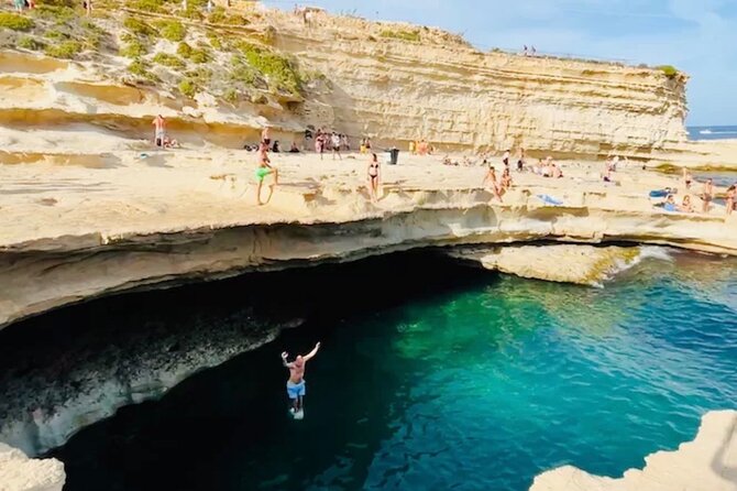 Private Customizable 6hr tour - Marsaxlokk: fishing boats and a quick taste of village life