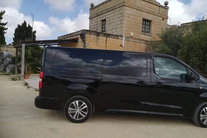Private Driver to roam the island of Malta - Finish at the Valletta Waterfront