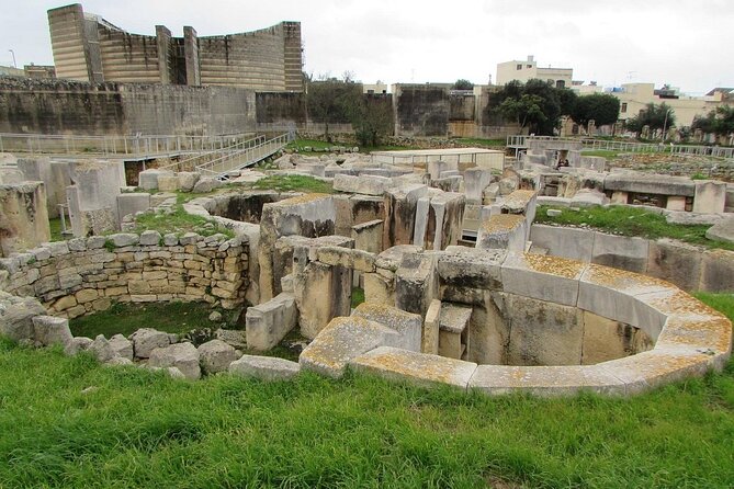 Private Tour in Malta Prehistoric Temples & Mdina - Ħaġar Qim and Mnajdra, Malta’s grandest prehistoric pairing