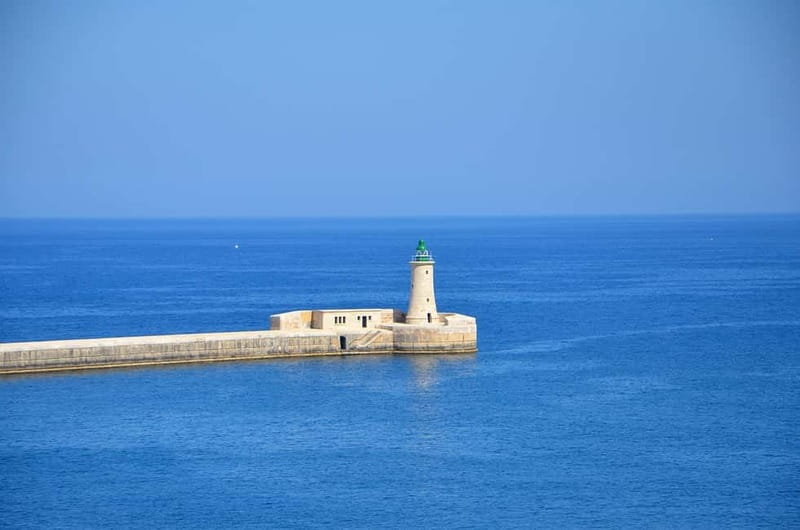 Private Tour in Malta (Private Driver) 6 Hours - Malta National Aquarium in Qawra