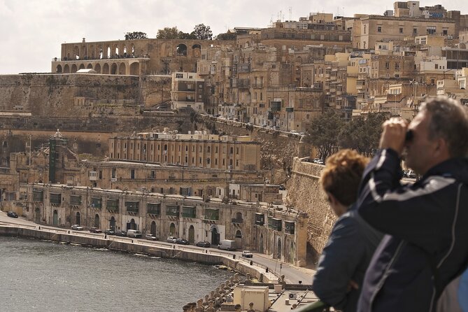 Private Tour in Valletta and Mdina - Valletta begins with gardens and a grand church