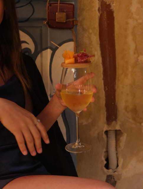 Romantic Wine Tasting Experience at Koccio Valletta - Three Glasses, Three Plates