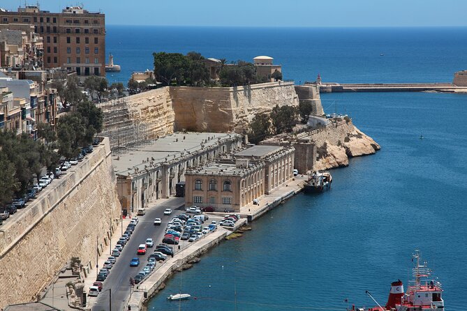 Shore Excursion, Best of Valletta, An Insider's View - Seeing Valletta’s historic center on foot