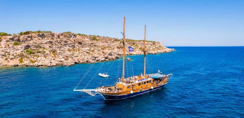Sliema: Gozo/Comino Blue Lagoon Gulet Cruise w/ Lunch+Drinks - The Blue Lagoon on Comino