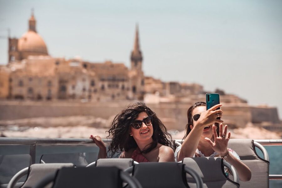 Sliema or St. Paul's Bay: Best of Gozo and Comino Day Trip - Victoria and the Citadel in 90 minutes