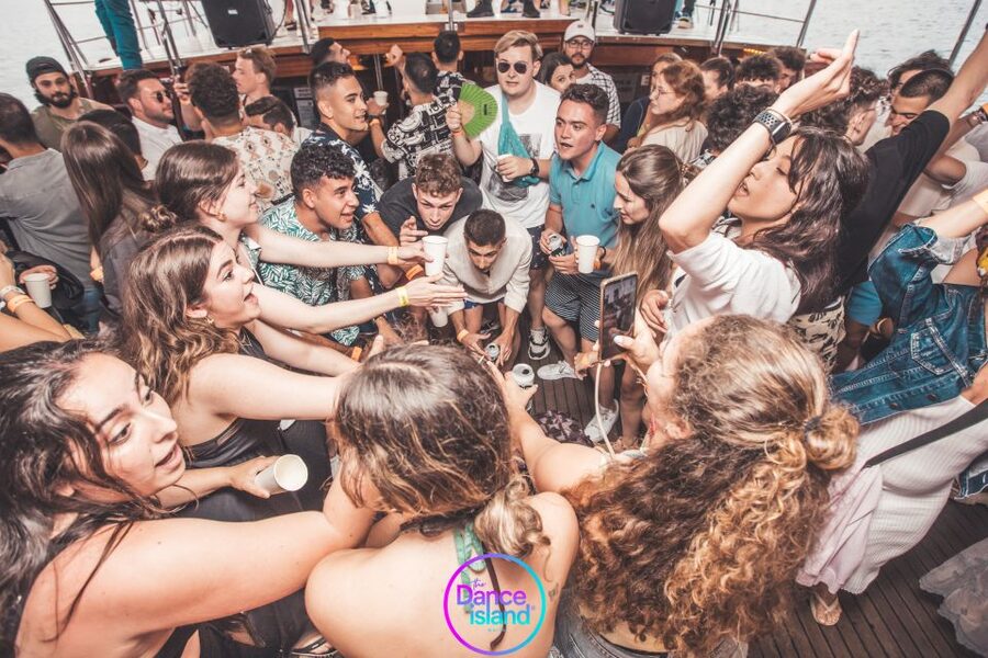 Sliema: Sailboat Party with an Open Bar, Food, and Swimming - Tuna ftira, ham and cheese, and fresh fruit
