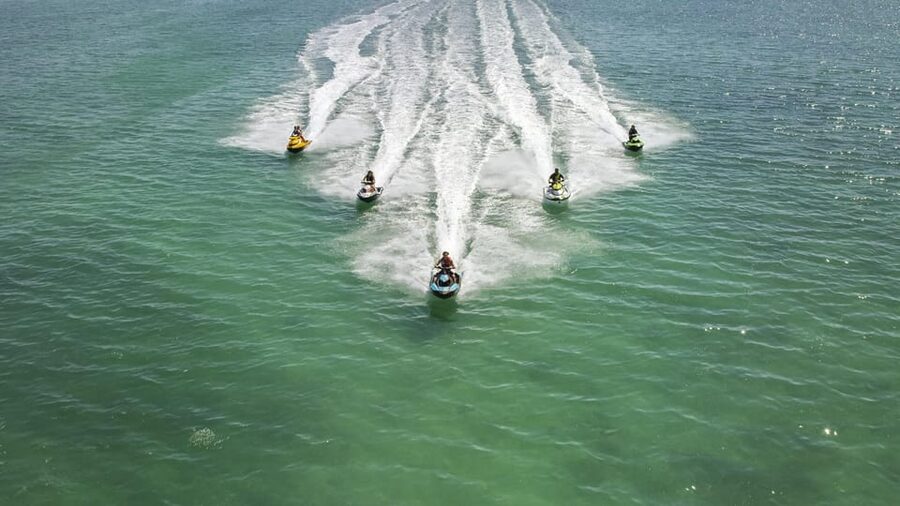 St. Julian's: Jet Ski Rental in St. George's Bay - Who will enjoy this activity most?
