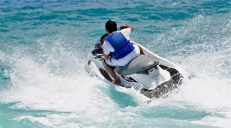 St. Julian's: Jet Ski Rental in St. George's Bay - The rules that can affect your booking