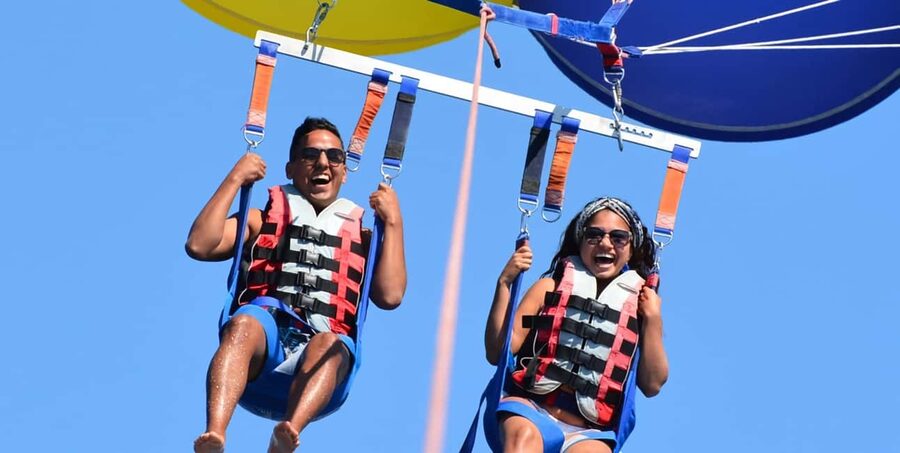 St. Julian's: Parasailing Flight with Photos and Videos - Landing and receiving your photos