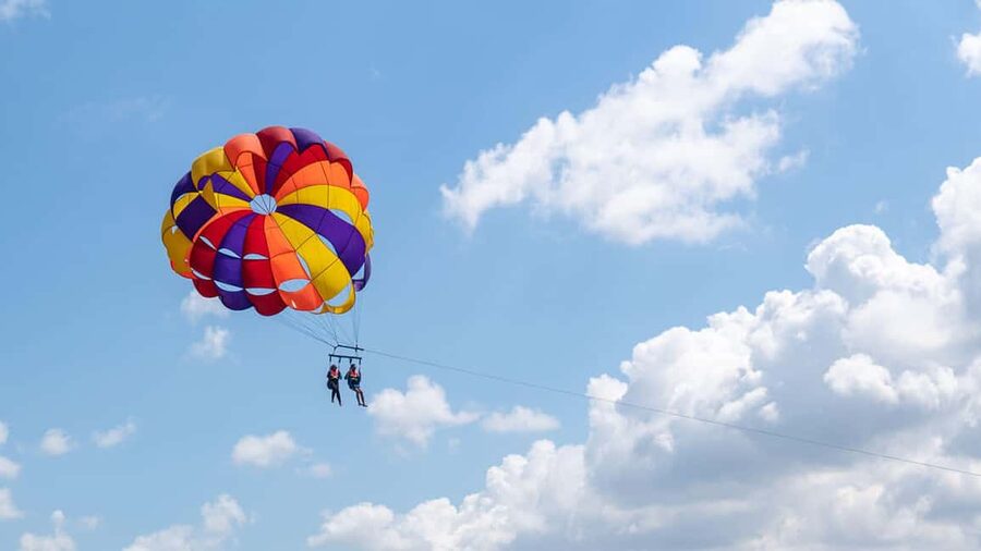 St. Julian's: Parasailing Flight with Photos and Videos - How safe does it feel?
