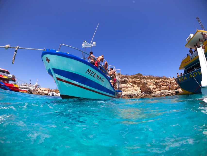 St Paul's Bay: Comino, Blue Lagoon, Gozo, & Caves Boat Tour - St Paul’s Island and the final swim