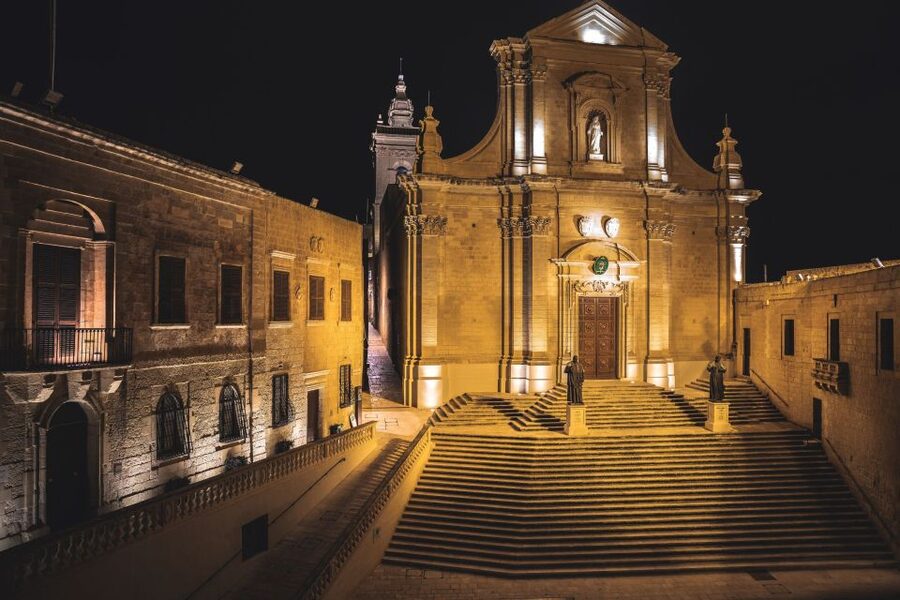 St. Paul's Bay: Gozo, Comino & St. Paul's Bus & Boat Tour - Key points to know before booking