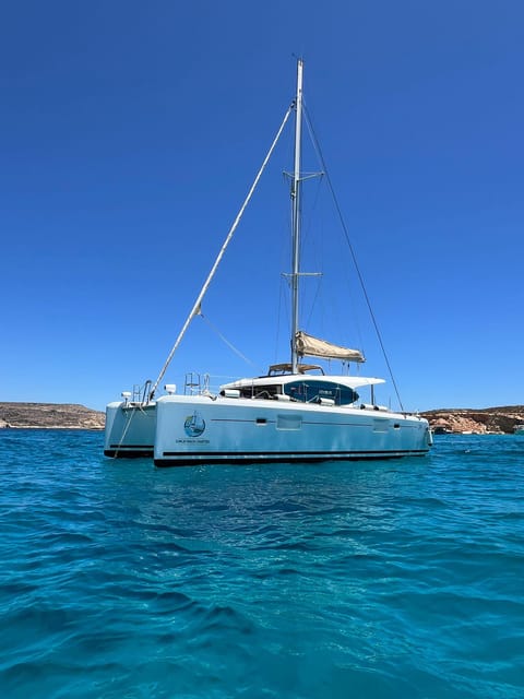 St. Paul's Bay: Half-Day Luxury Catamaran Tour with Drinks - Leaving from Fekruna Jetty in St. Paul’s Bay