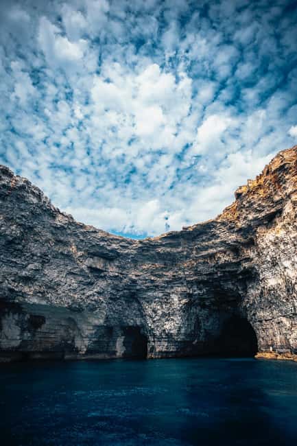 St Pauls: Gozo & Comino Islands, Blue Lagoon & Seacaves Tour - Making the most of the Blue Lagoon