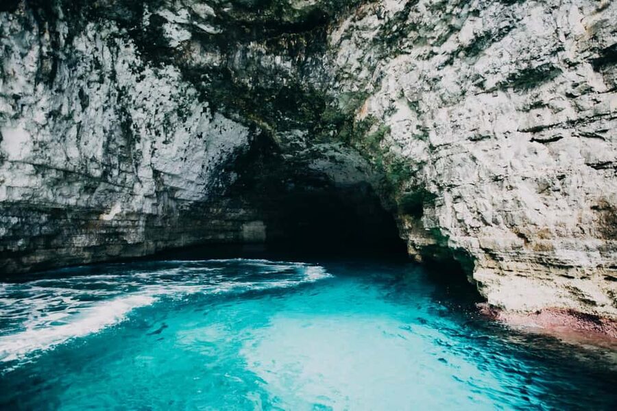 St Pauls: Gozo & Comino Islands, Blue Lagoon & Seacaves Tour - Who should book this cruise?