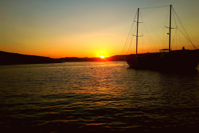 Sunset Private Boat Trip, Charter Malta Gozo Comino Blue lagoon - What makes this private cruise worth considering
