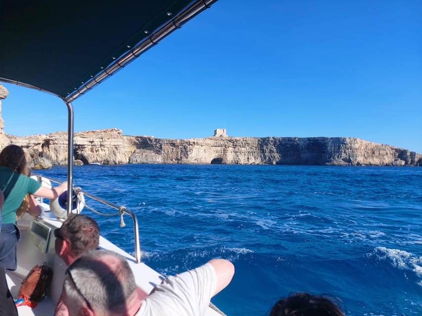 Sunset Tuk Tuk Tour in Gozo & Blue Lagoon (Comino) - The sunset and the evening meal