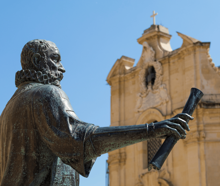The Grand Tour of Valletta: A walking tour of Valletta. - How the Guiding Style Shapes the Experience