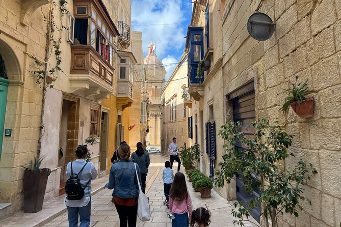 Three cities walking tour incl. entrance to Inquisitor's palace - Key points to know before you book
