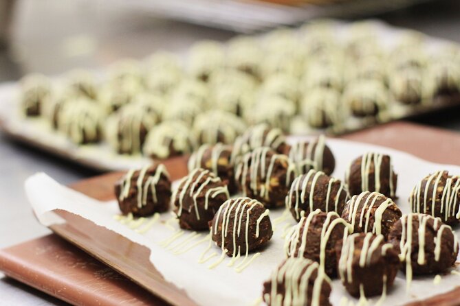 Truffle Making Master Class - The first lesson: ganache and good ingredients