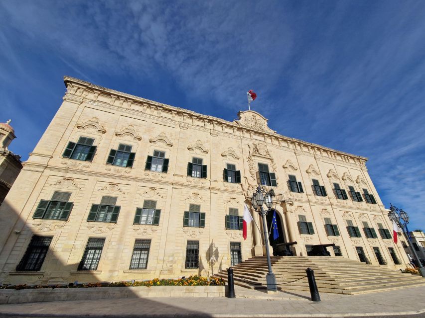 Valletta: City Walking Tour in a Small Group - Meeting at the Triton Fountain and City Gates