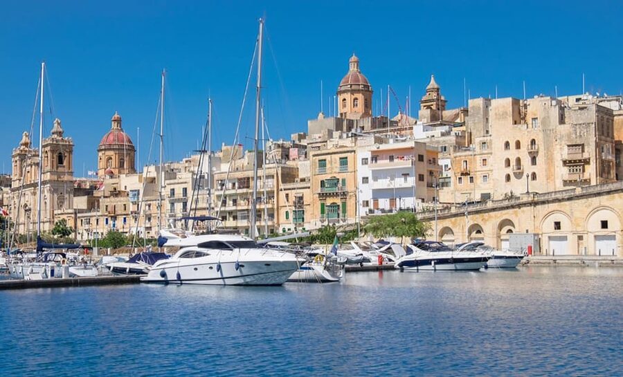 Valletta: Express Walk with a Local in 60 minutes - What this tour does not include