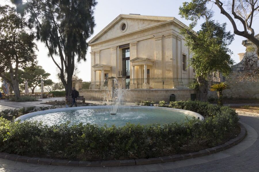 Valletta: Food and Culture Private Tour - Pastizzi: the right first taste of Malta