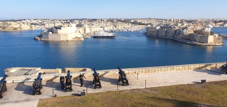 Valletta: Food Walking Tour with Tastings - Starting beside the Triton Fountain