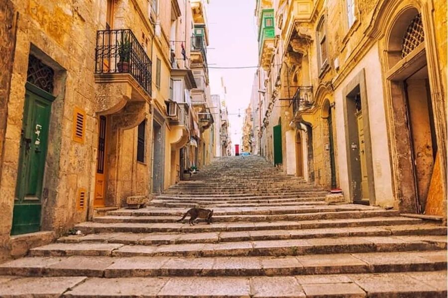 Valletta: Guided Walking Tour - Starting on Old Mint Street