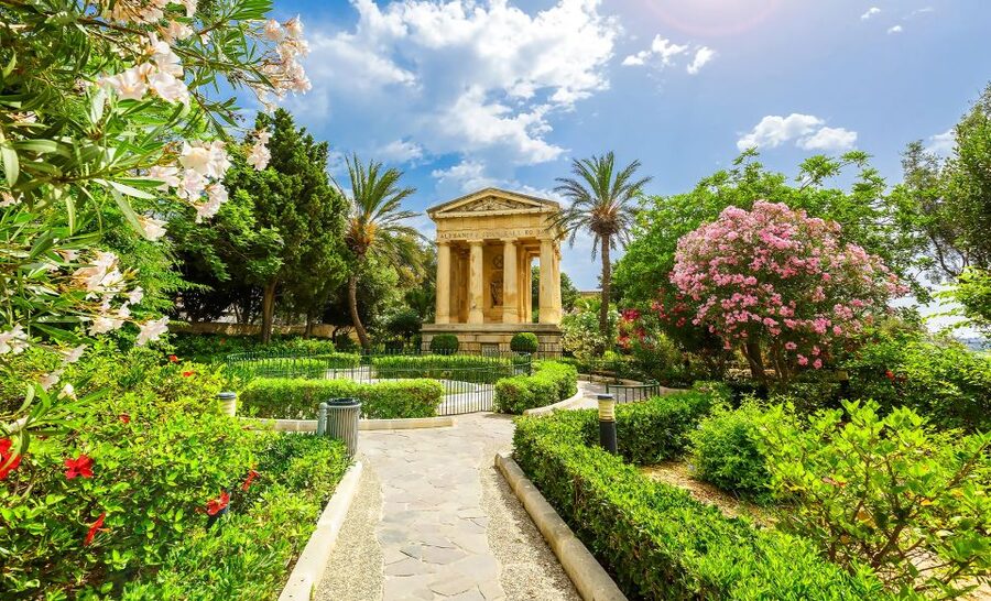 Valletta: Guided Walking Tour with Optional Cathedral Tour - Why this tour works as a first morning in Valletta