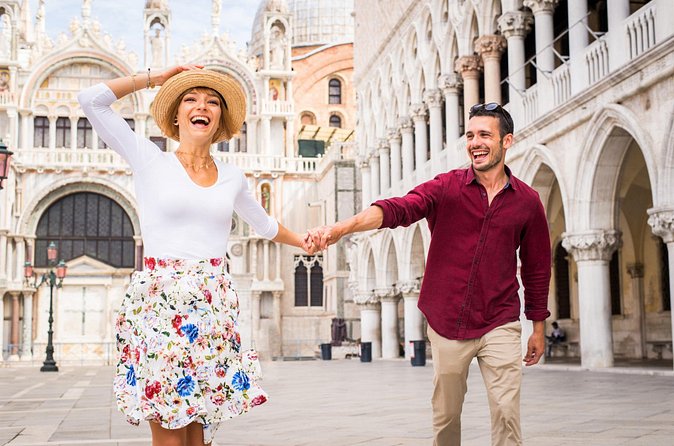 Valletta Love Private Walk: Gardens & Historic Streets - What the private format changes