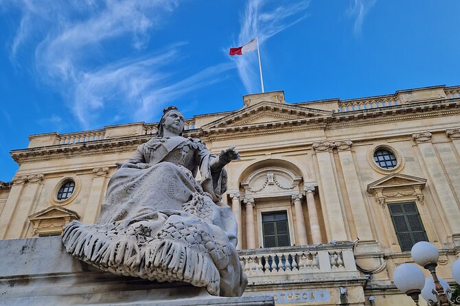 Valletta Private Historical and Cultural Walking Tour - Deciding how to handle the Grand Master’s Palace