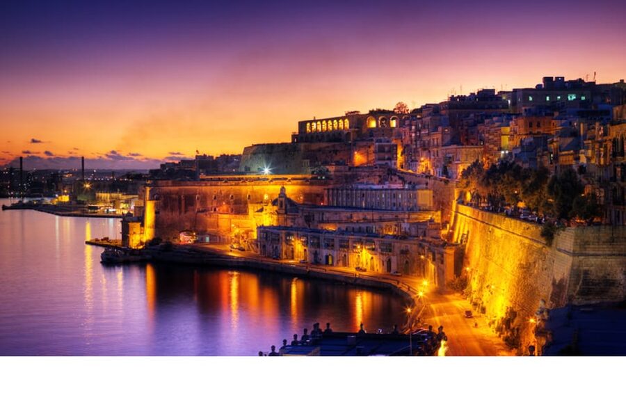 Valletta: The Dark Side Walking Tour - Meeting near the Phoenicia Hotel at 8 p.m.